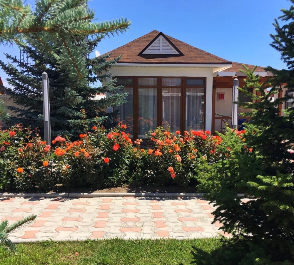 Chebak Ranch Hotel Tamchy Kültér fotó